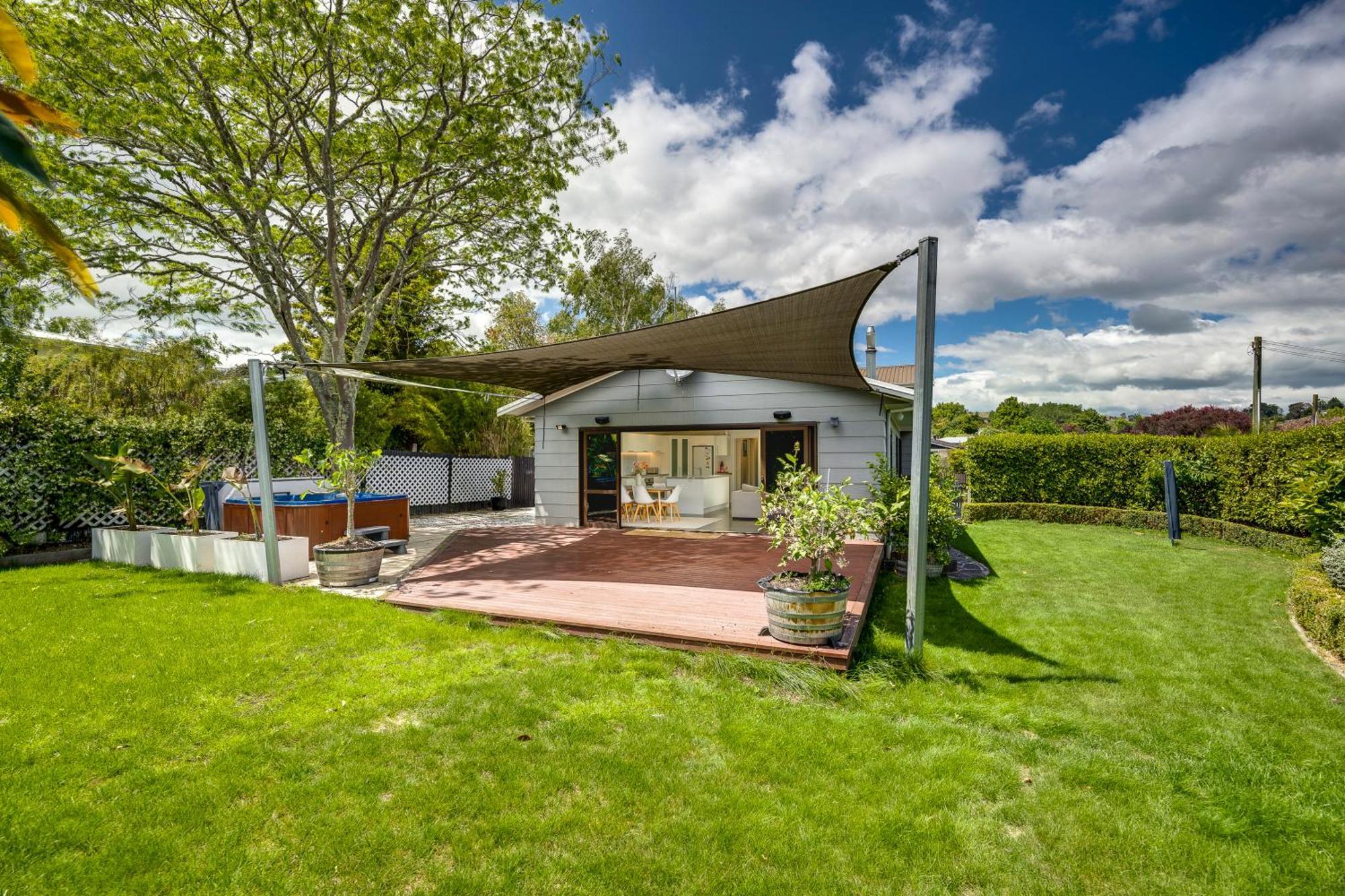 Sunny Oasis - Havelock North Retreat Villa Eksteriør billede